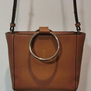 Camel/Gold Crossbody/Bucket Bag EUC # 246